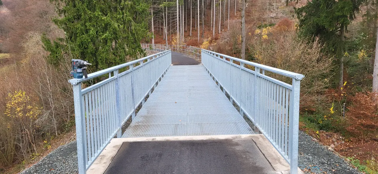 Geländer: Brücke